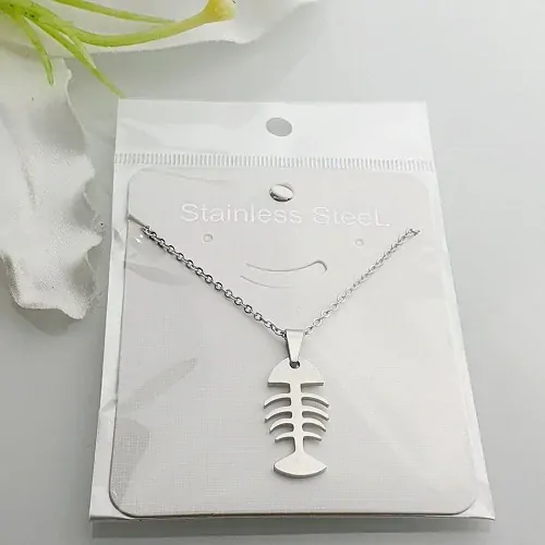 Dámský ocelový řetízek s přívěskem ryba – elegantní šperk