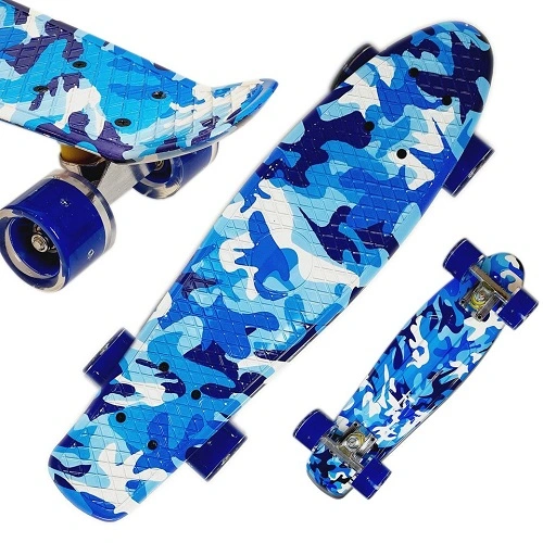 Pennyboard 22" se svítícími LED kolečky – modrý maskáč, 55 cm