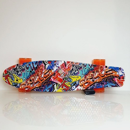 Pennyboard 22" Graffiti se svítícími LED kolečky – oranžová kola, 55 cm