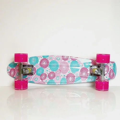 Pennyboard 55cm, svítící LED kolečka - růžová