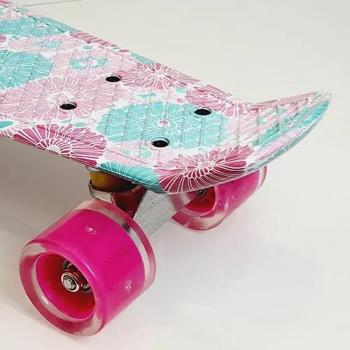 Pennyboard 55cm, svítící LED kolečka - růžová