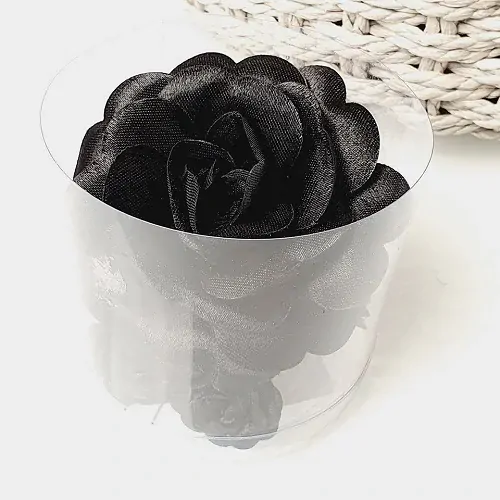 Svatební vlasenka – sada 5 kusů černých růží | ozdoby do vlasů