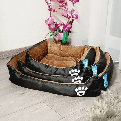 Pelíšek pro psy a kočky tlapka černá - 65 x 55cm