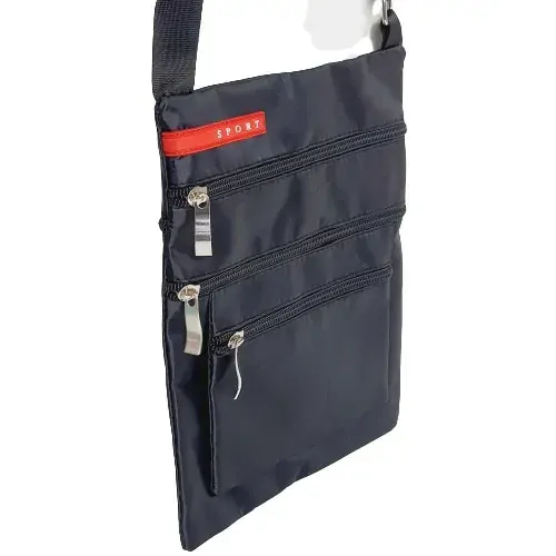 Sportovní crossbody taška se čtyřmi kapsami na zip - černá