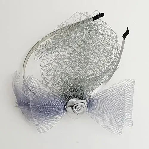 Fascinátor - společenská čelenka