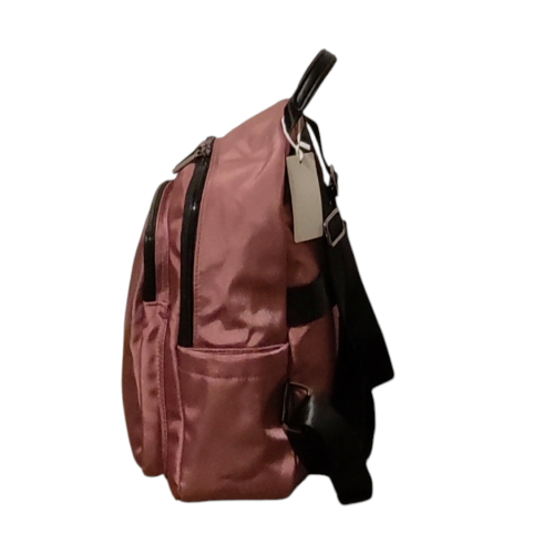 Voděodolný dámský batoh s popruhem na kufr