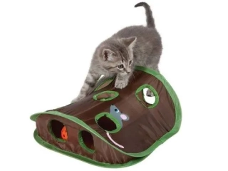 Interaktivní kočičí stan s míčkem – hračka pro aktivní a šťastné kočky