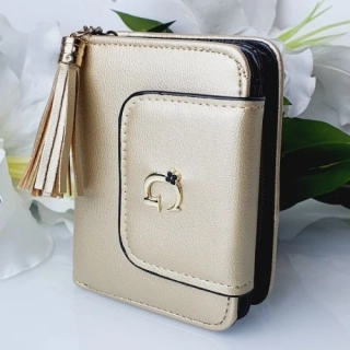 Dámská zlatá peněženka – elegantní peněženka pro ženy s dostatkem přihrádek