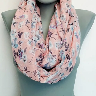 Dámská šála tunel se vzorem - kytka