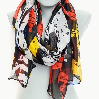 Elegantní dámská šálka / šála se vzorem