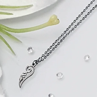 Dámský ocelový řetízek - andělské křídlo