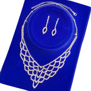 Štrasová sada pro elegantní vzhled