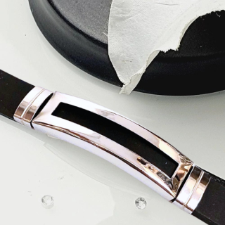 Pánský ocelový náramek - deska výřez